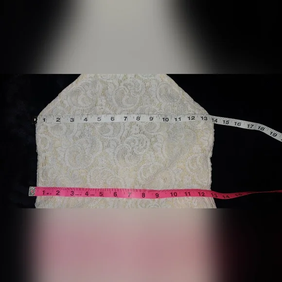 Small Lace Romper - Picture 7 of 7